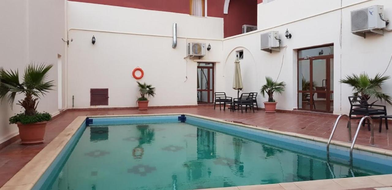Takialt Hotel Adrar Exterior photo